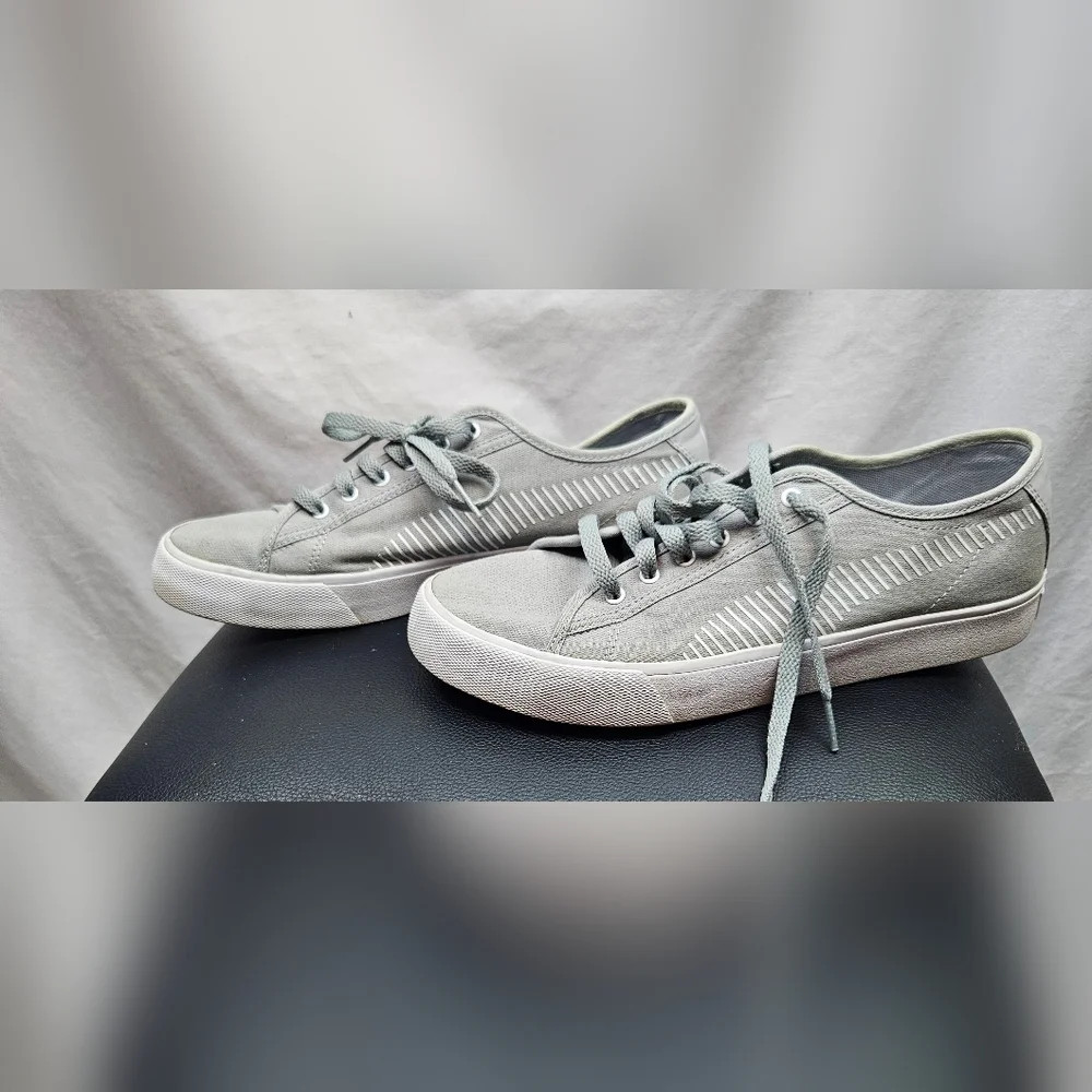 Puma Women's Bari Comfort Shoes‎ Size 9.5 Athleisure Gorpcore